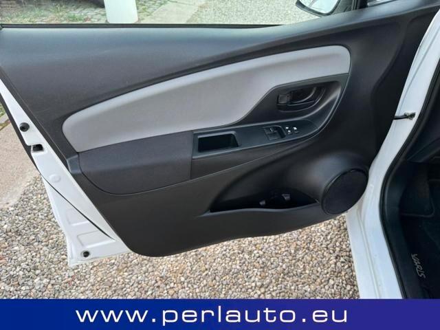 Toyota Yaris 1.4 D-4D 5 porte Active