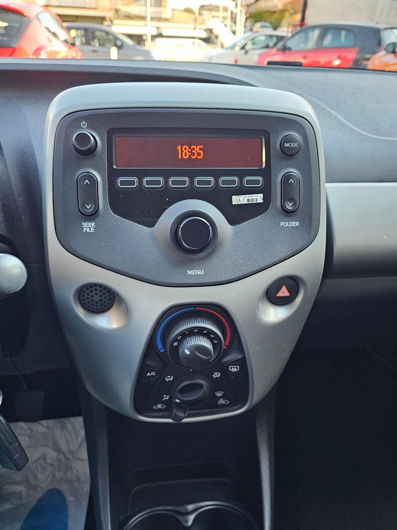 Citroen C1 VTi 68 5 porte Feel UNIPRO' TAGL UFF NEOPAT OK POS GPL