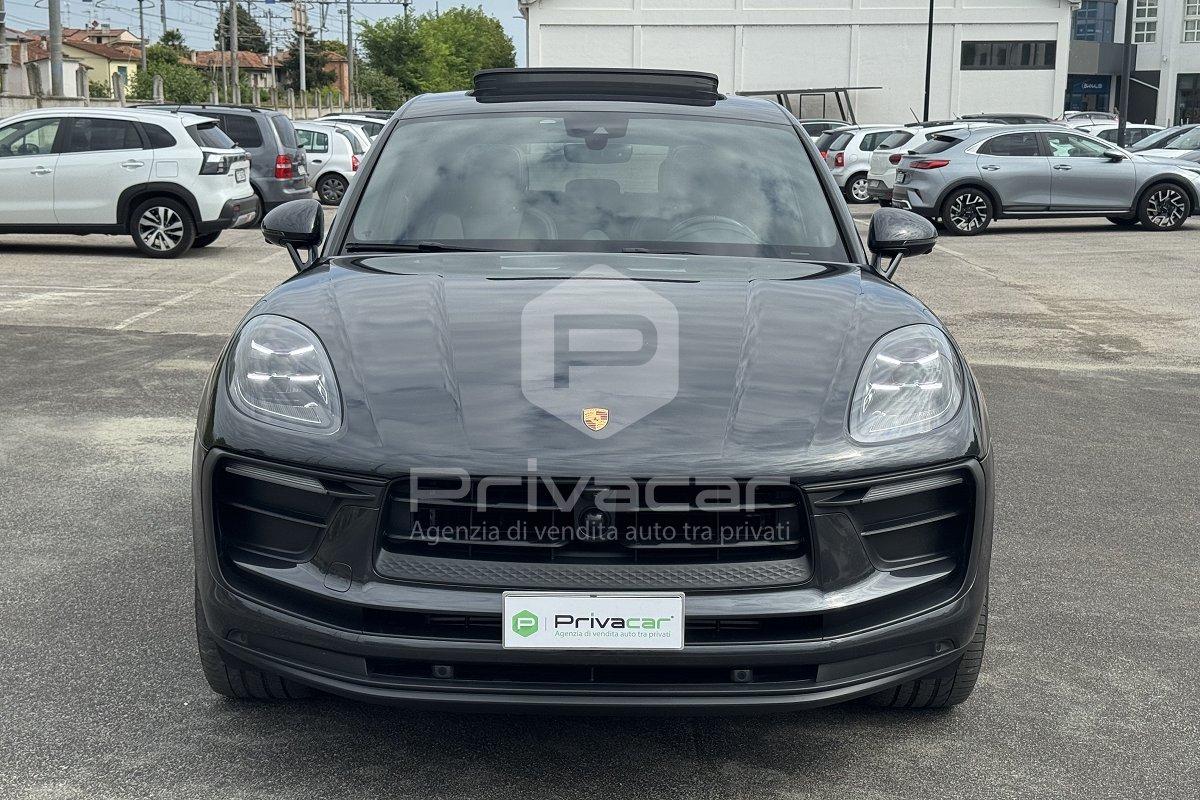 PORSCHE Macan 2.0