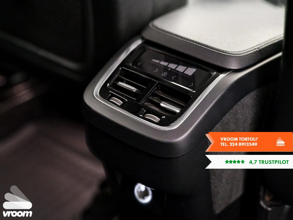 VOLVO XC90 (2014-->) XC90 D5 AWD Geartronic 7 p...