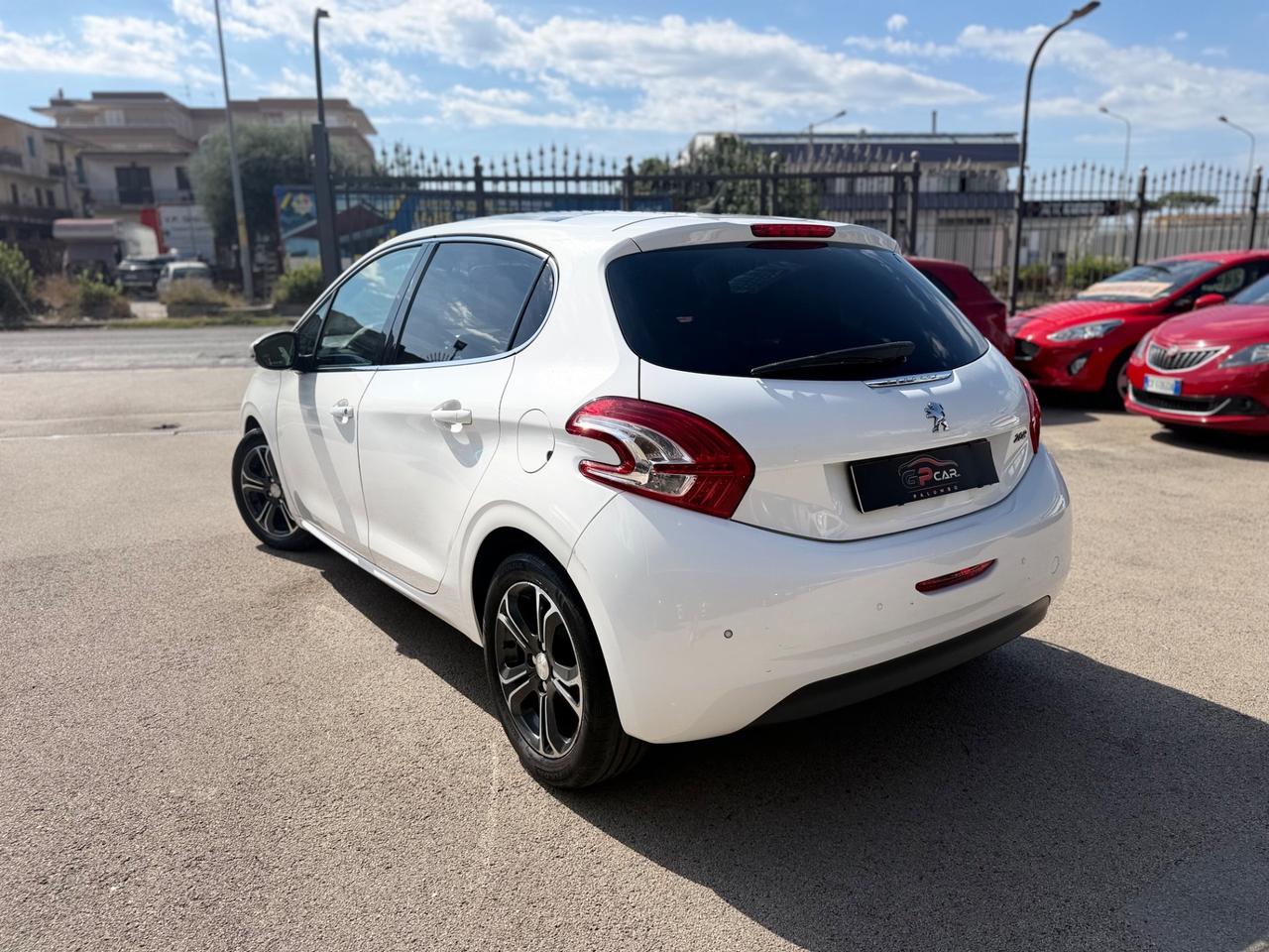 Peugeot 208 1.2 BENZINA 82CV 5 porte Allure FULL!