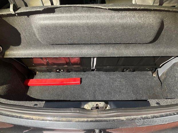 Peuge 107 I.O 68CV 5P PLAISIR Automatica