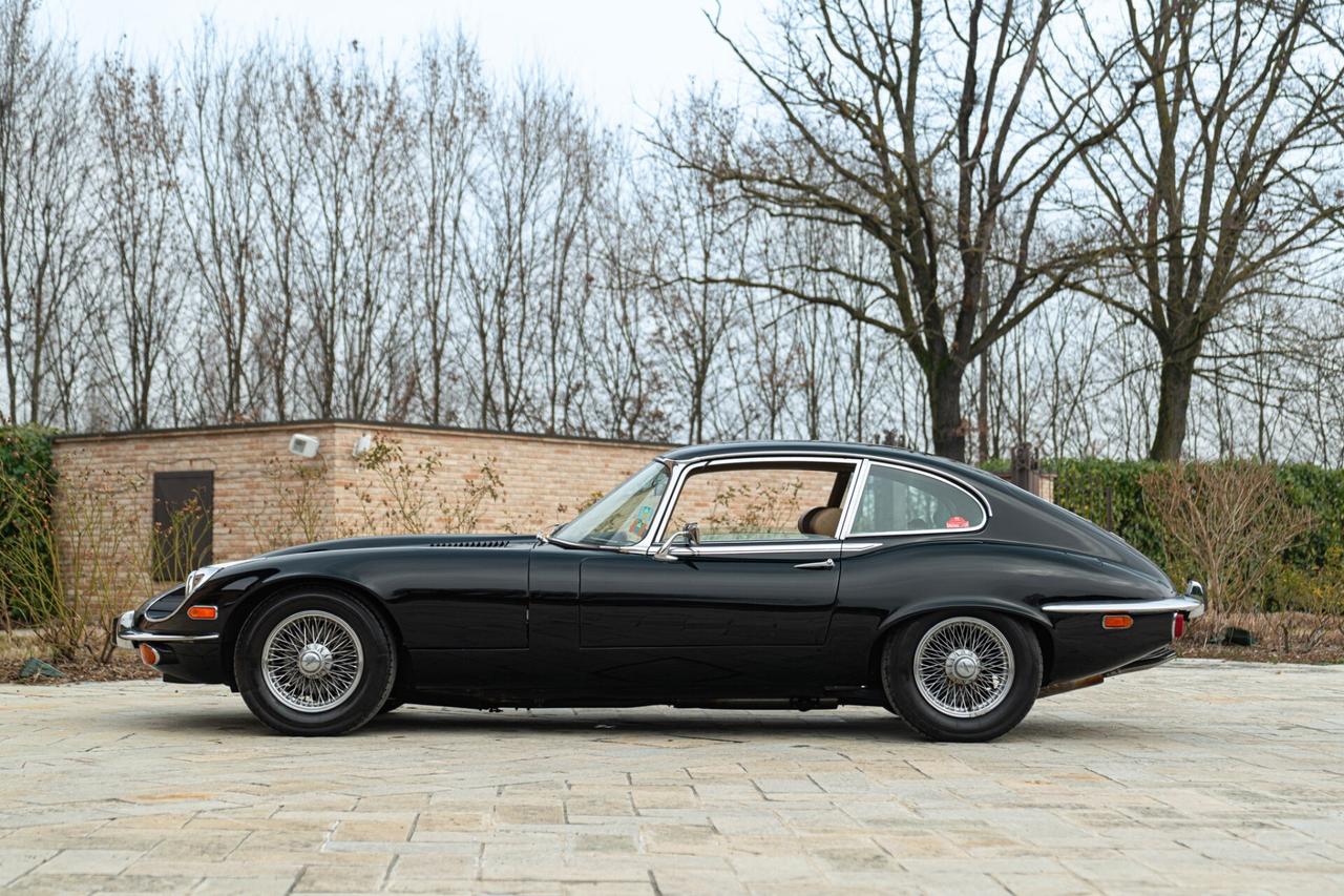 1971 JAGUAR E-TYPE COUPE 5.3 V12 RDS01849