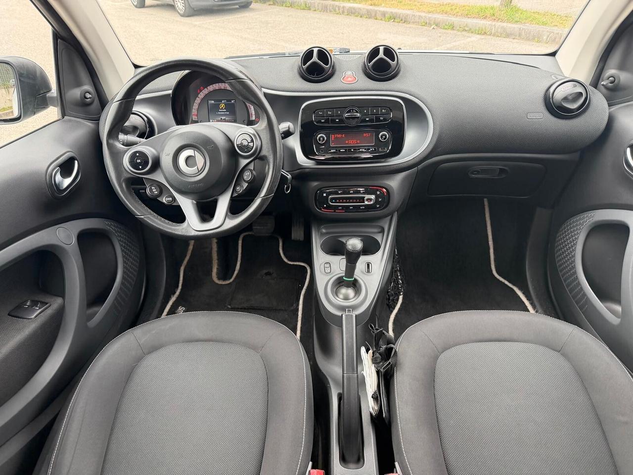 SMART/FOR TWO/70 CV/1.0 TWINAMIC/URBAN/C.AUT/TETTO/BLETOOTH/CERCHI IN LEGA/UNICO PROP !!