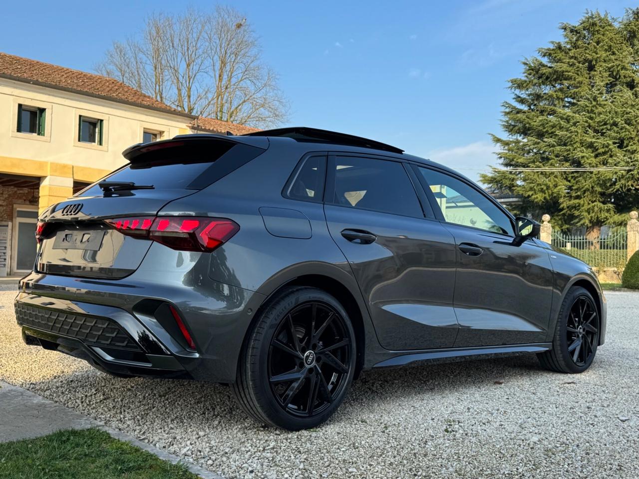 Audi A3 SPB TFSI 110 kW S tronic line edition