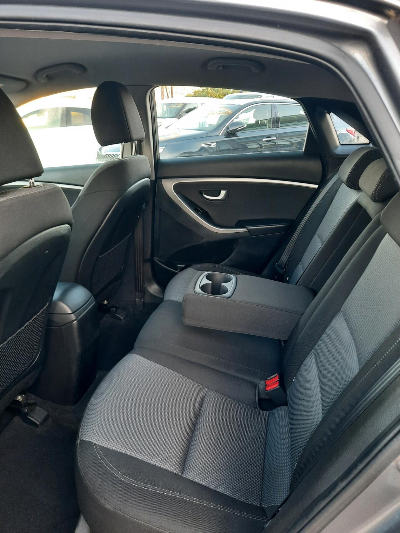 Hyundai i30 1.6 CRDi 5p. Comfort