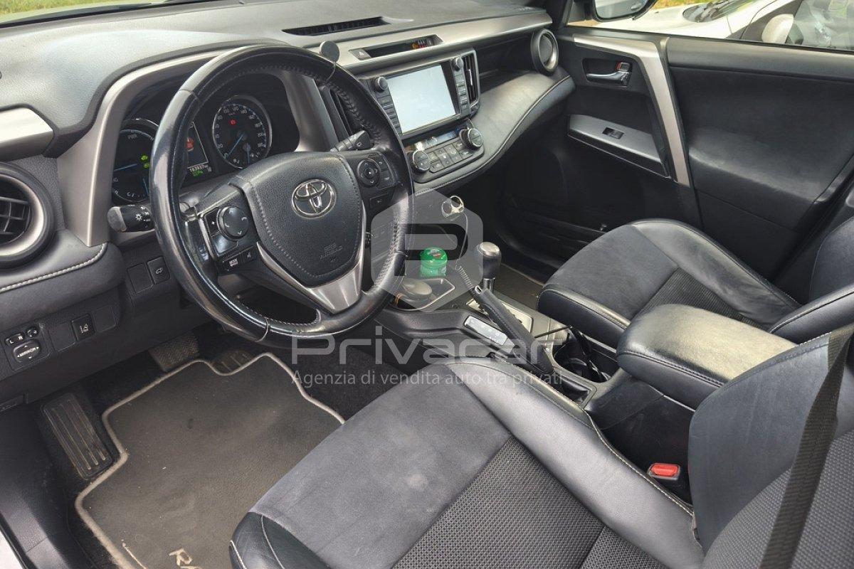 TOYOTA RAV4 2.5 Hybrid 2WD Active