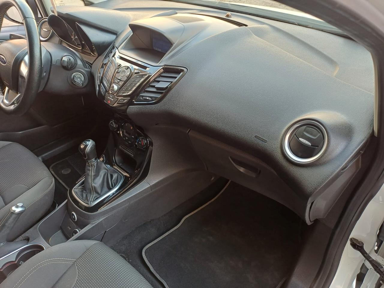 Ford Fiesta GPL DI SERIE Titanium Perfetta - 2017