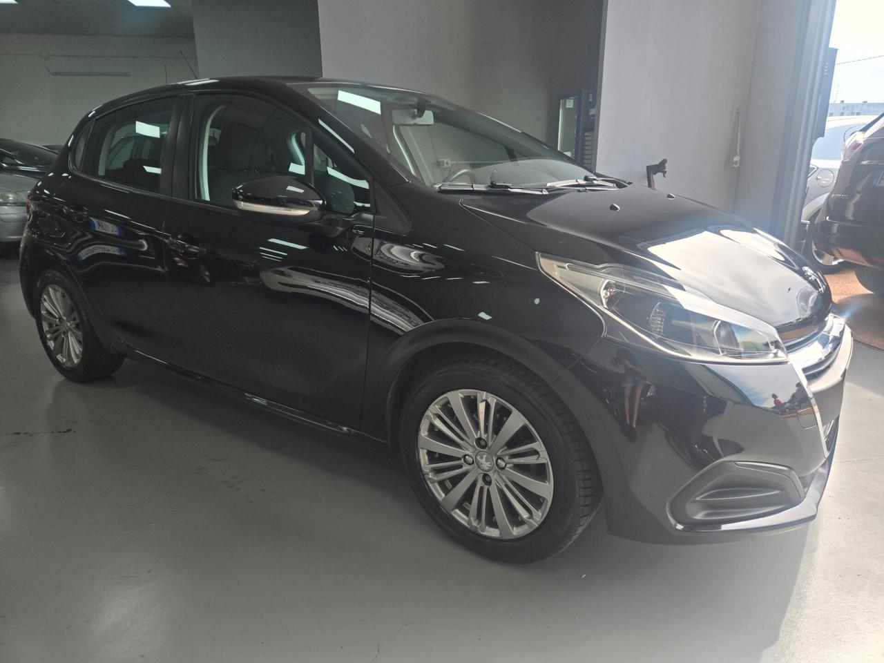 Peugeot 208 PureTech 82 5 porte Active