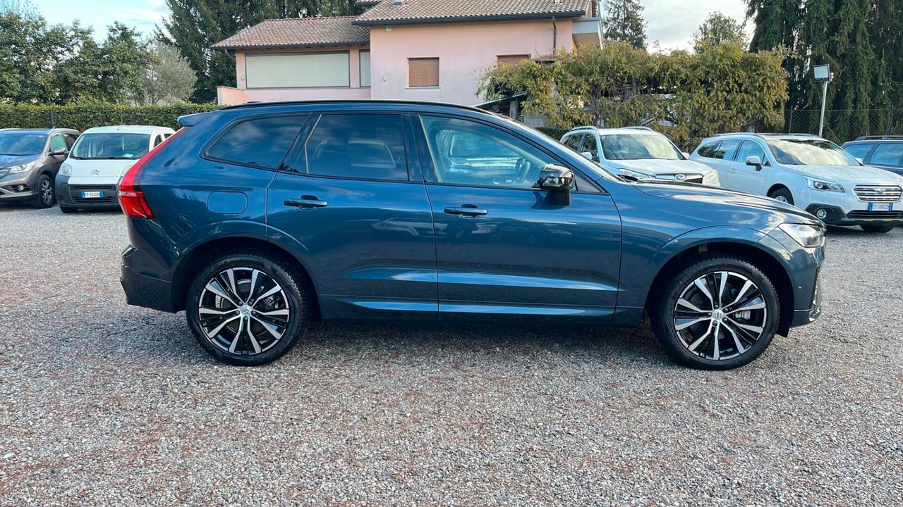 Volvo XC 60 XC60 B4 (d) AWD automatico Ultimate Dark