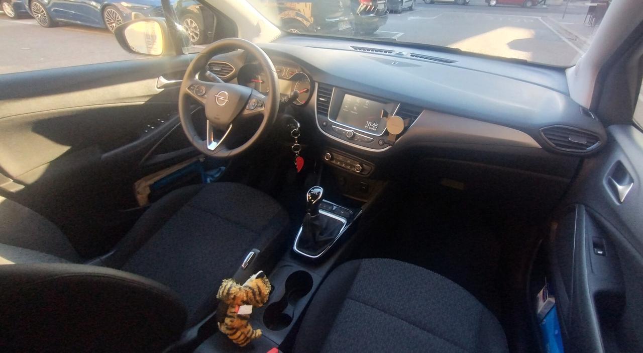Opel Crossland X 1.2 12V Advance