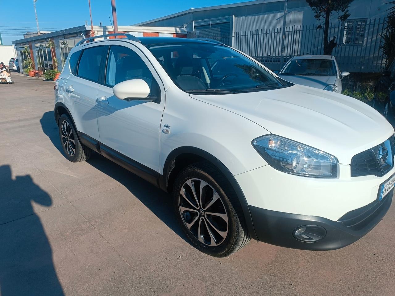 Nissan Qashqai 1.6 dCi DPF Tekna