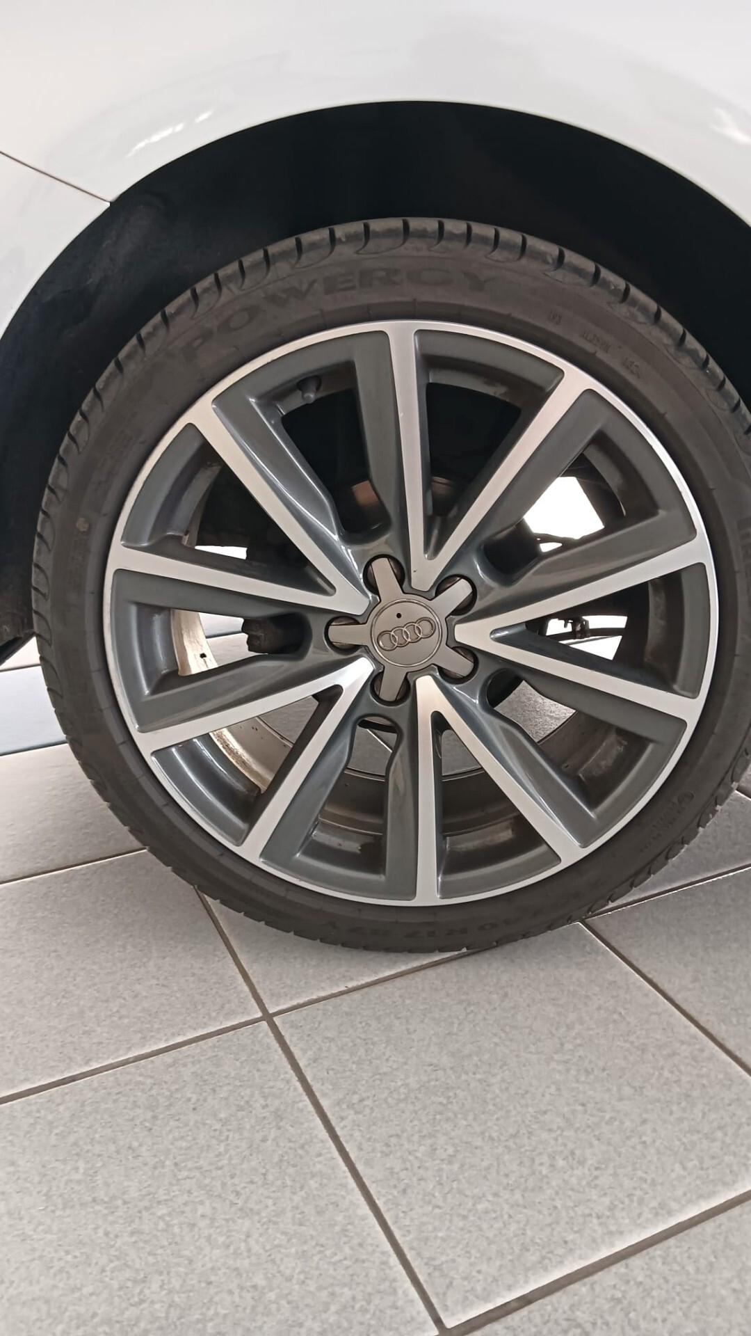 Audi A1 SPB 1.4 TDI Admired