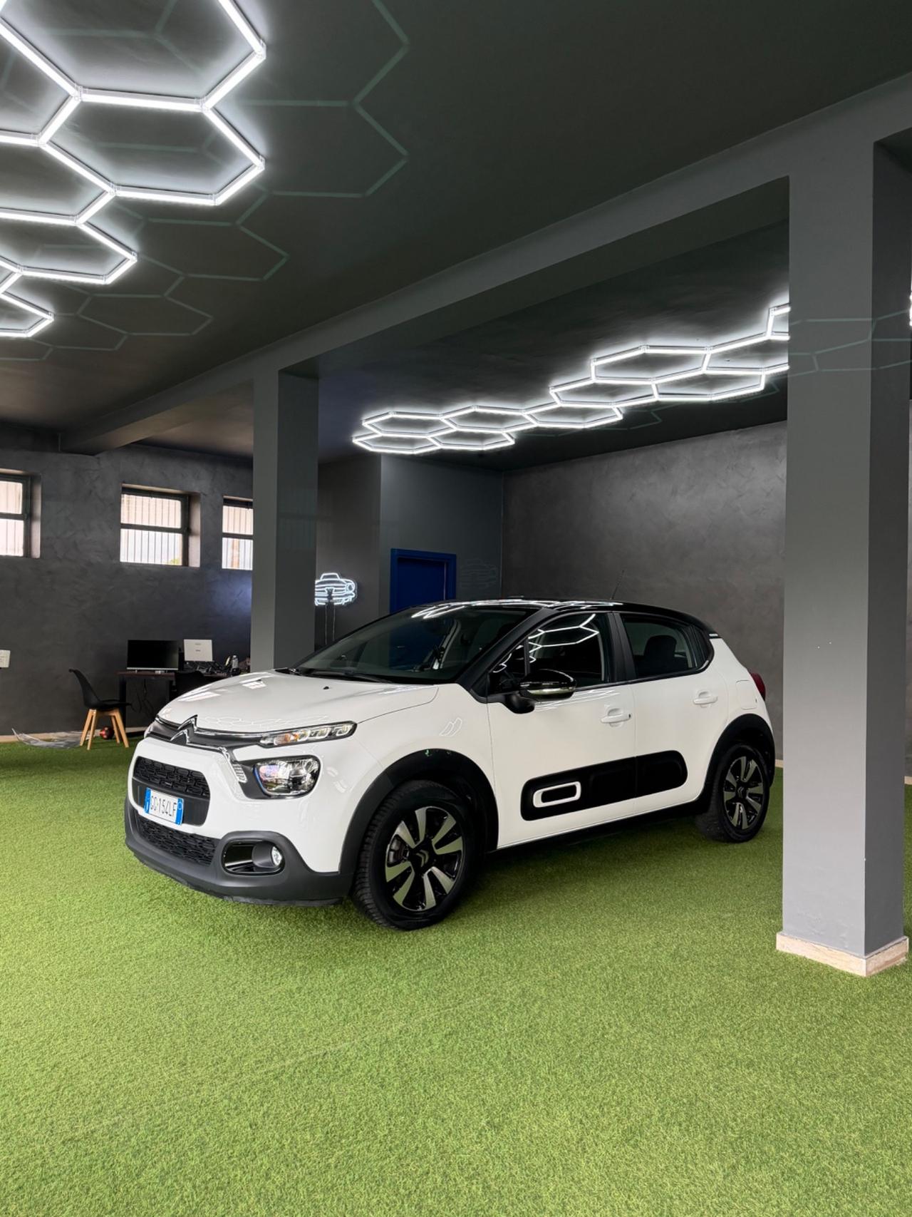 Citroen C3 Shine 1.2 Benz 110cv AUTOMATICA