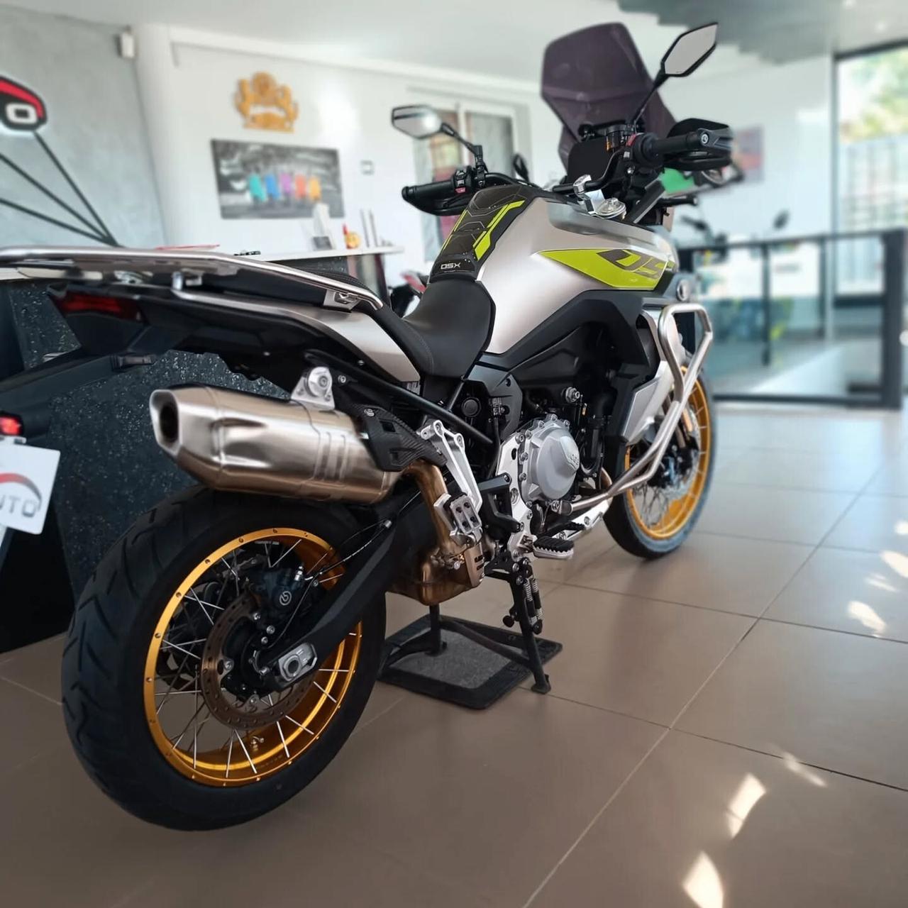 Voge Valico 900 DSX LIME AFF AREE!!