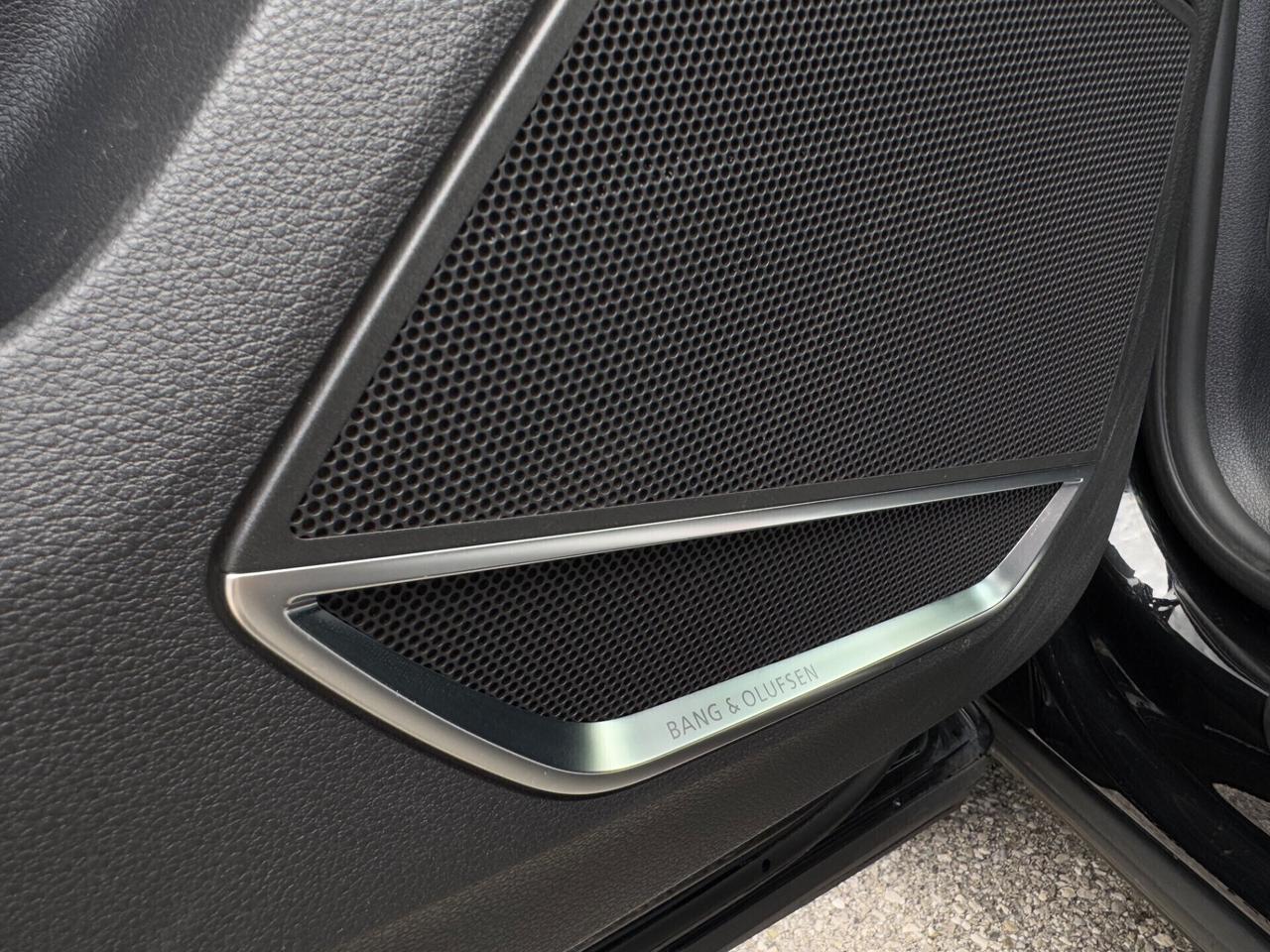 Audi Q3 RS SPB quattro S tronic Full