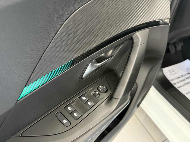 PEUGEOT 2008 BlueHDi 110 S&S Allure Pack