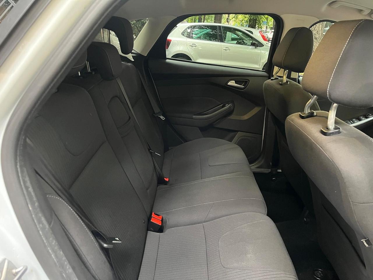 Ford Focus 1.6 120 CV GPL Titanium