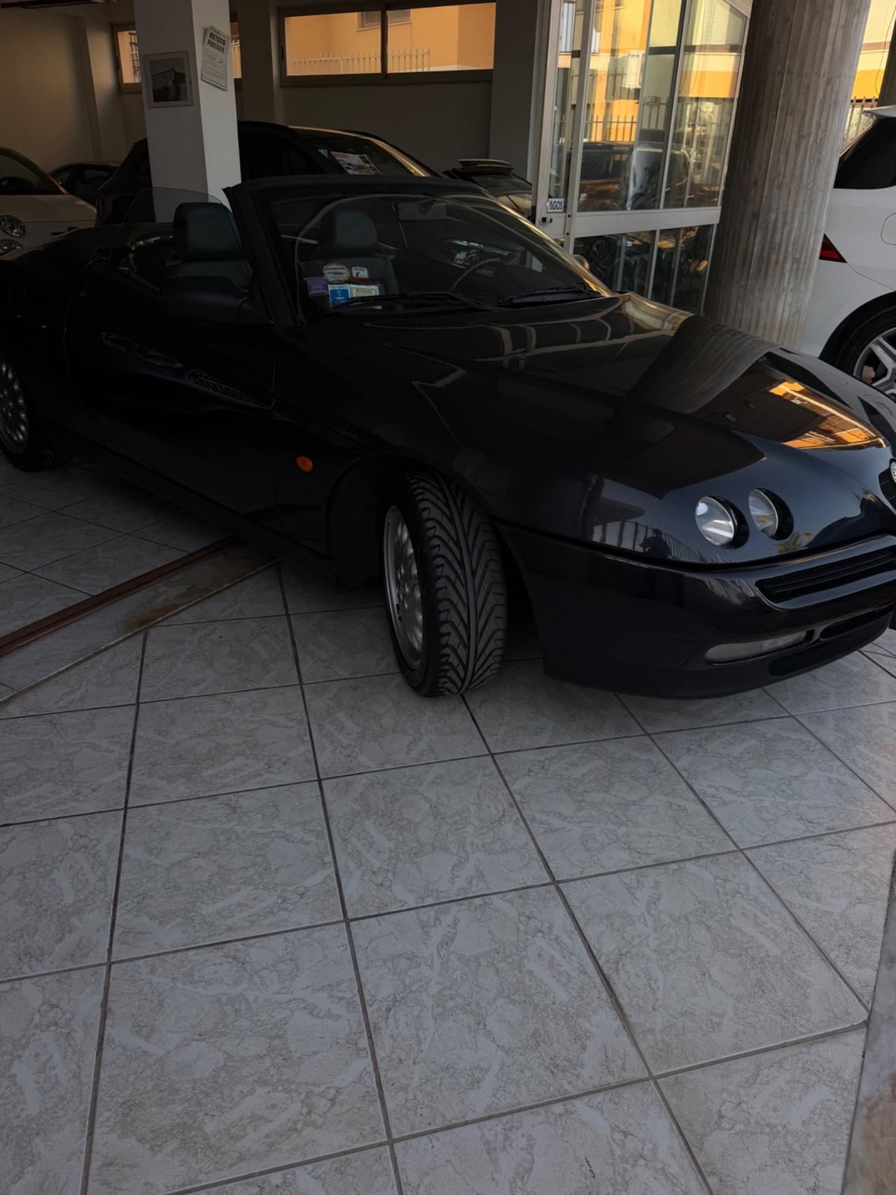 Alfa Romeo GTV Spider 2.0i 16V Twin Spark cat