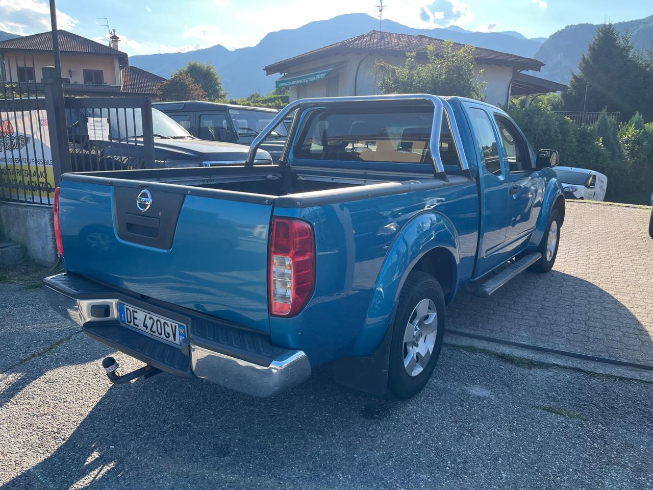 Nissan Navara 2.5 dCi 2 porte King Cab SE
