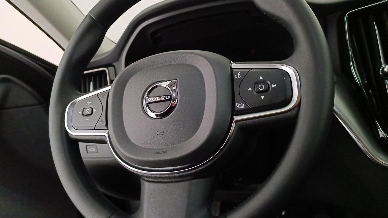 VOLVO XC60 2.0 b4 Inscription auto