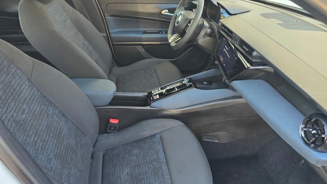 Alfa Romeo Junior 1.2 145 CV Hybrid eDCT6