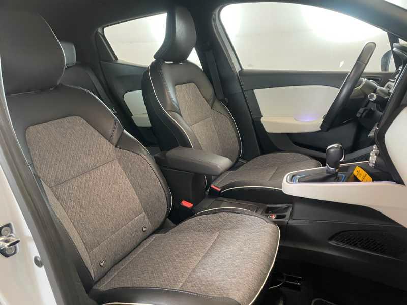 RENAULT Clio V - Clio 1.6 E-Tech hybrid Initiale Paris 140cv auto