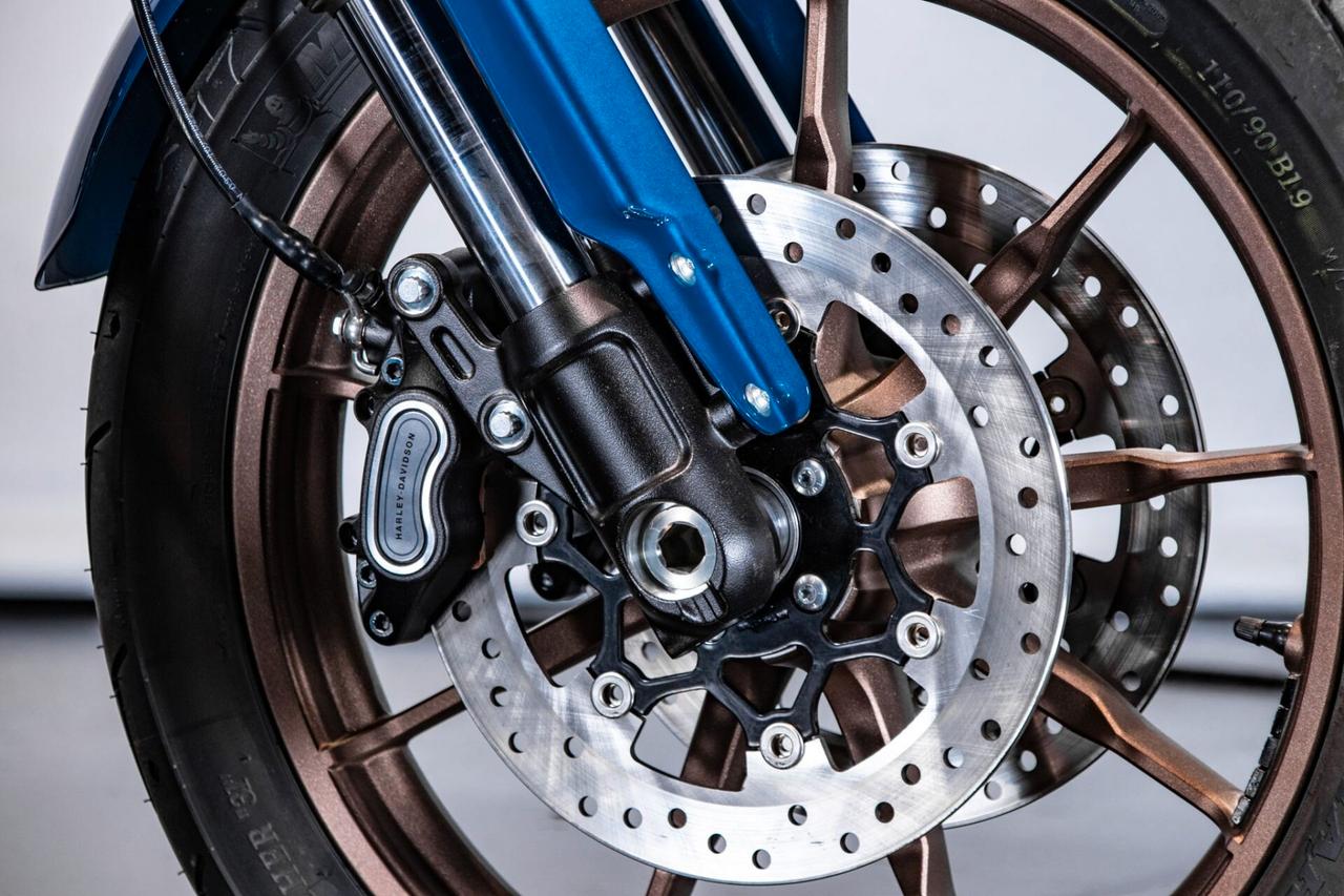 Harley-davidson Low Rider fast johnnie