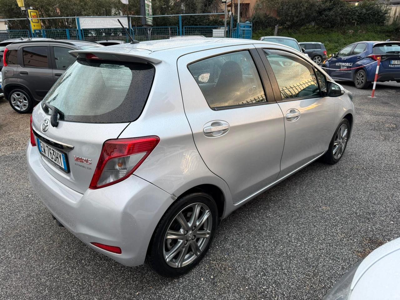 Toyota Yaris 1.4 **AUTOMATICA**