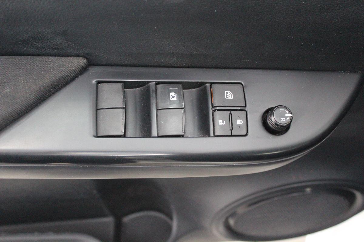 TOYOTA HILUX 2.4 D4D M/T DC 4X4 COMFORT .VC.