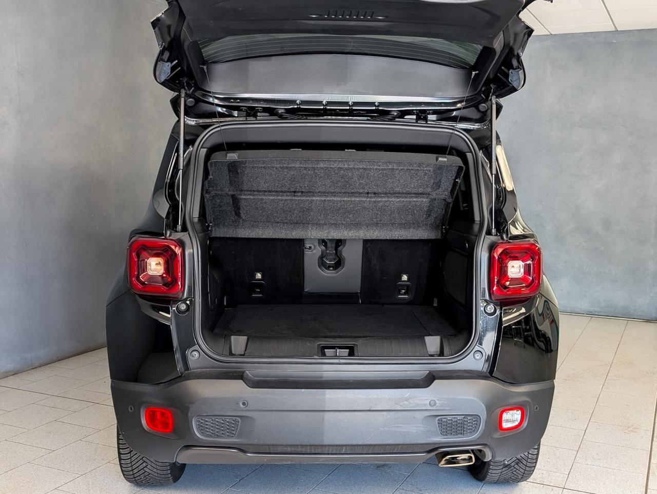 Jeep Renegade 1.3 T4 phev AT6 First Edition Off-road