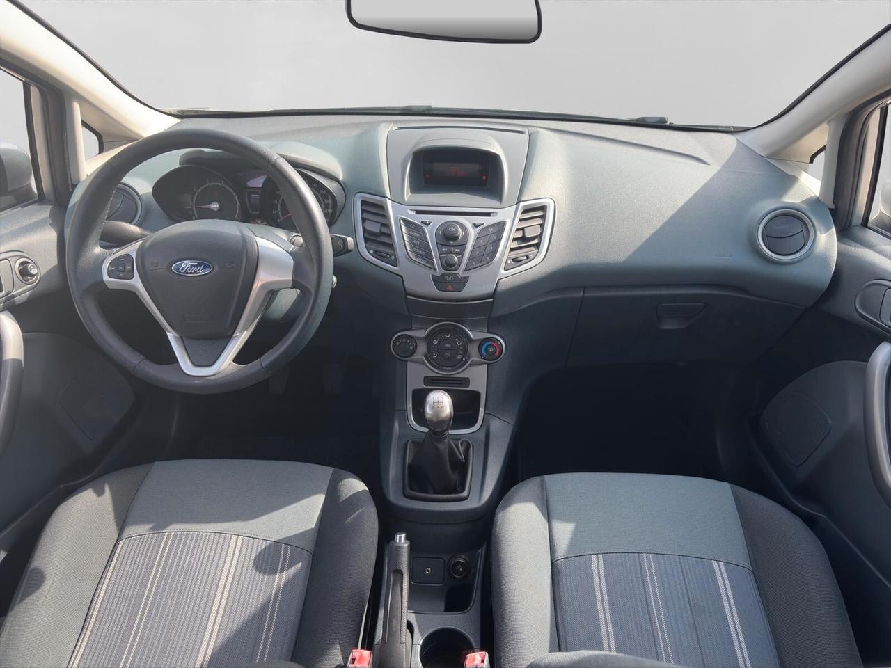Ford Fiesta 1.2 82cv 5p. Titanium NEOPATENTATI
