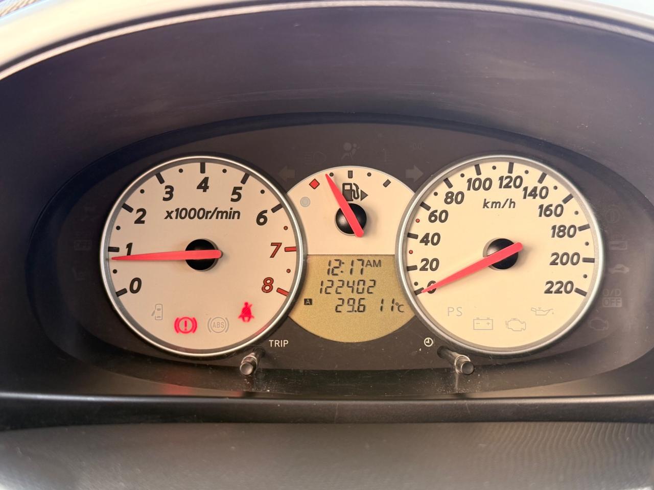 Nissan Micra 1.4 16V 5 porte Tekna