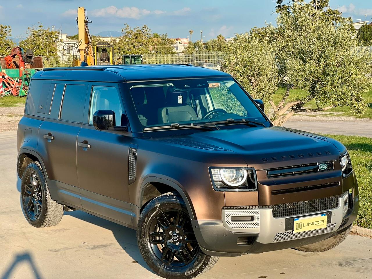 Land Rover Defender 110 2.0 241 cv SD4 AWD Auto SE MOTORE NUOVO IVA ESPOSTA