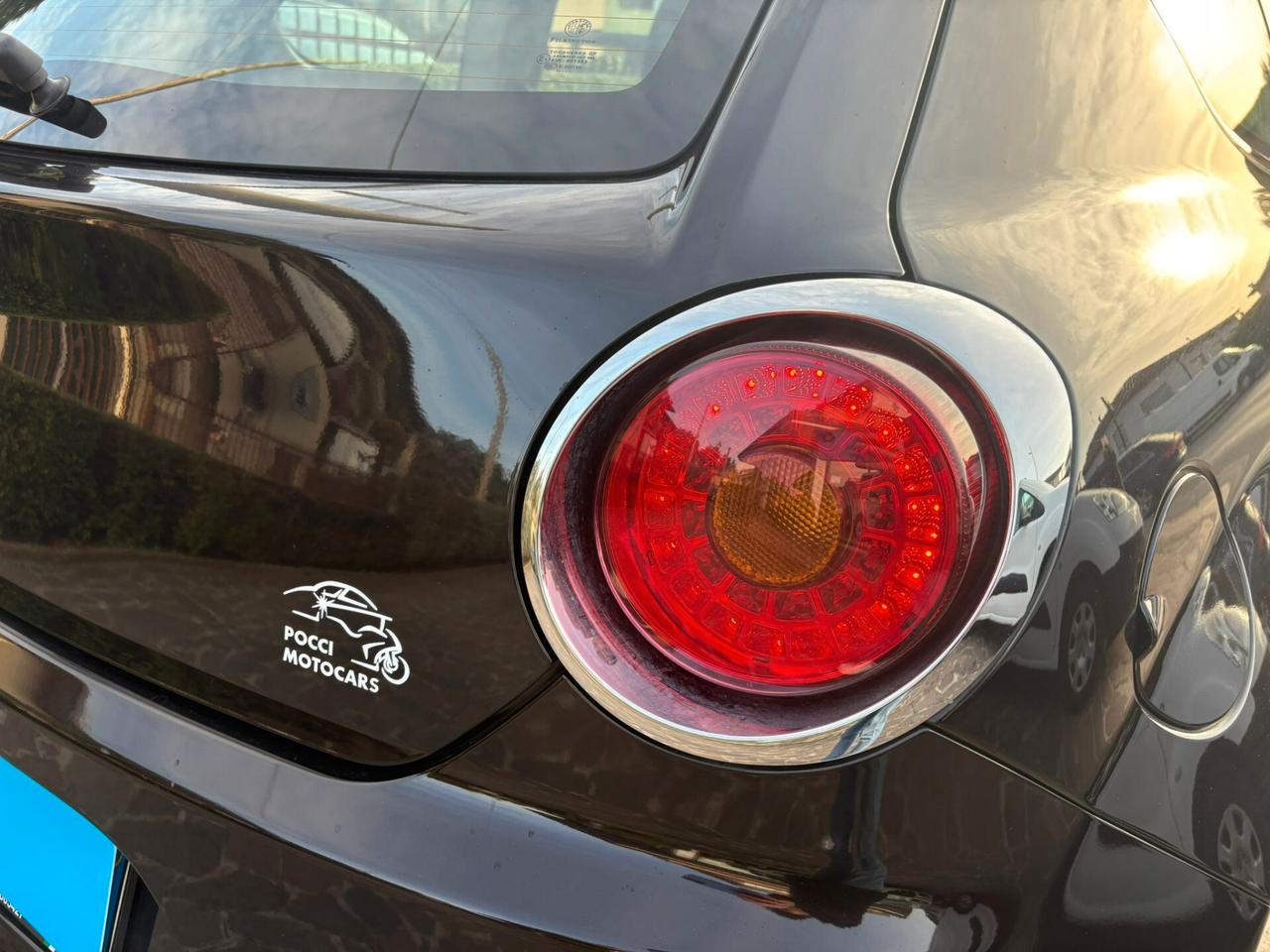 Alfa Romeo MiTo 1.4 105 CV M.air S&S Distinctive Sport Pack