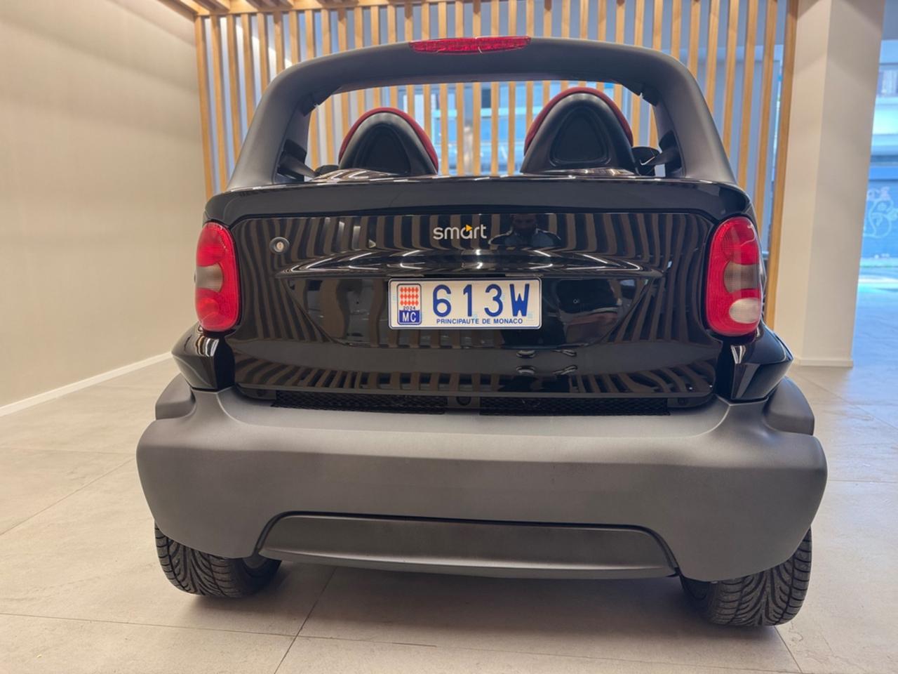 Smart Crossblade LIMITED EDITION AUTO DA COLLEZIONE