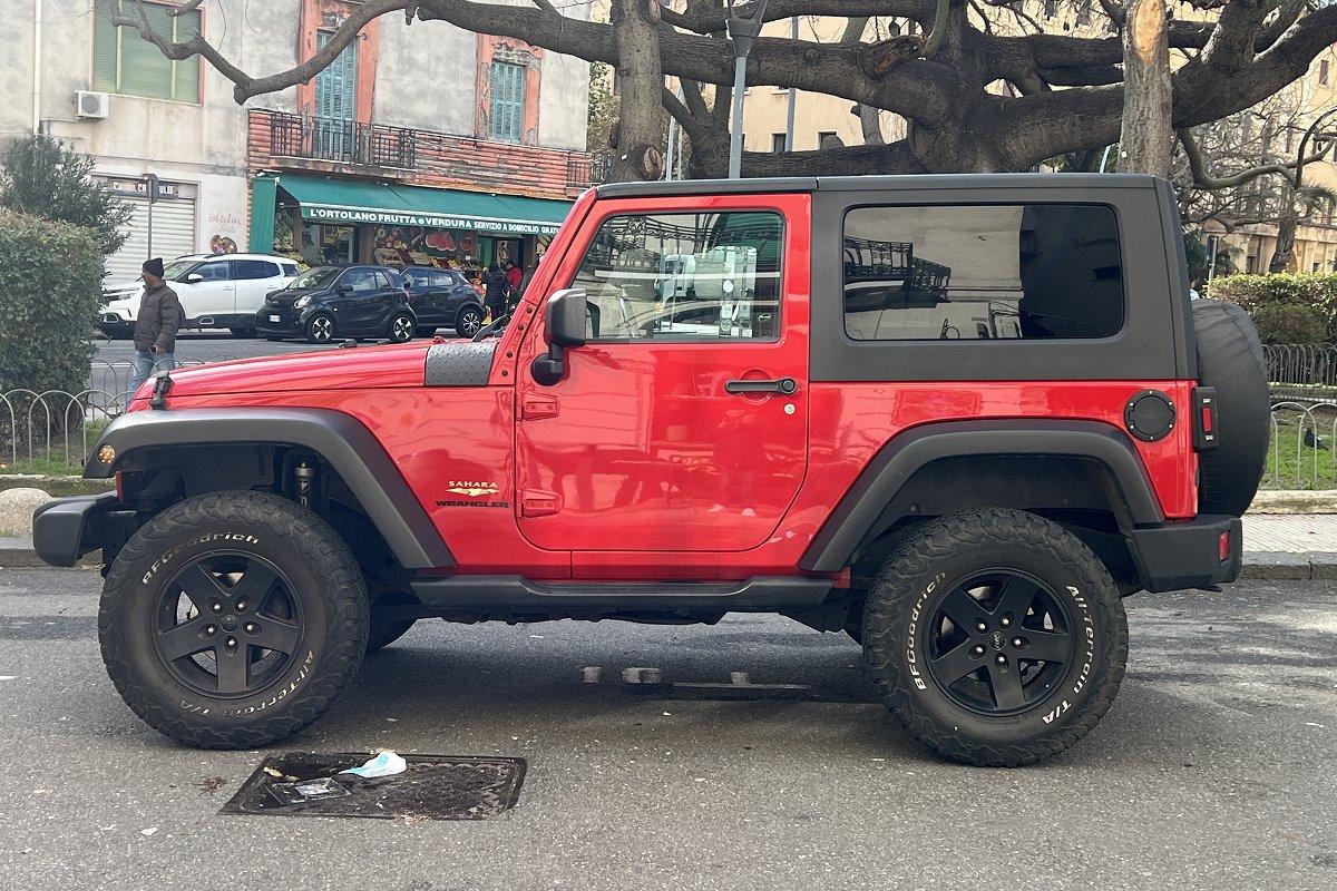 JEEP Wrangler 2.8 CRD DPF Sahara Auto