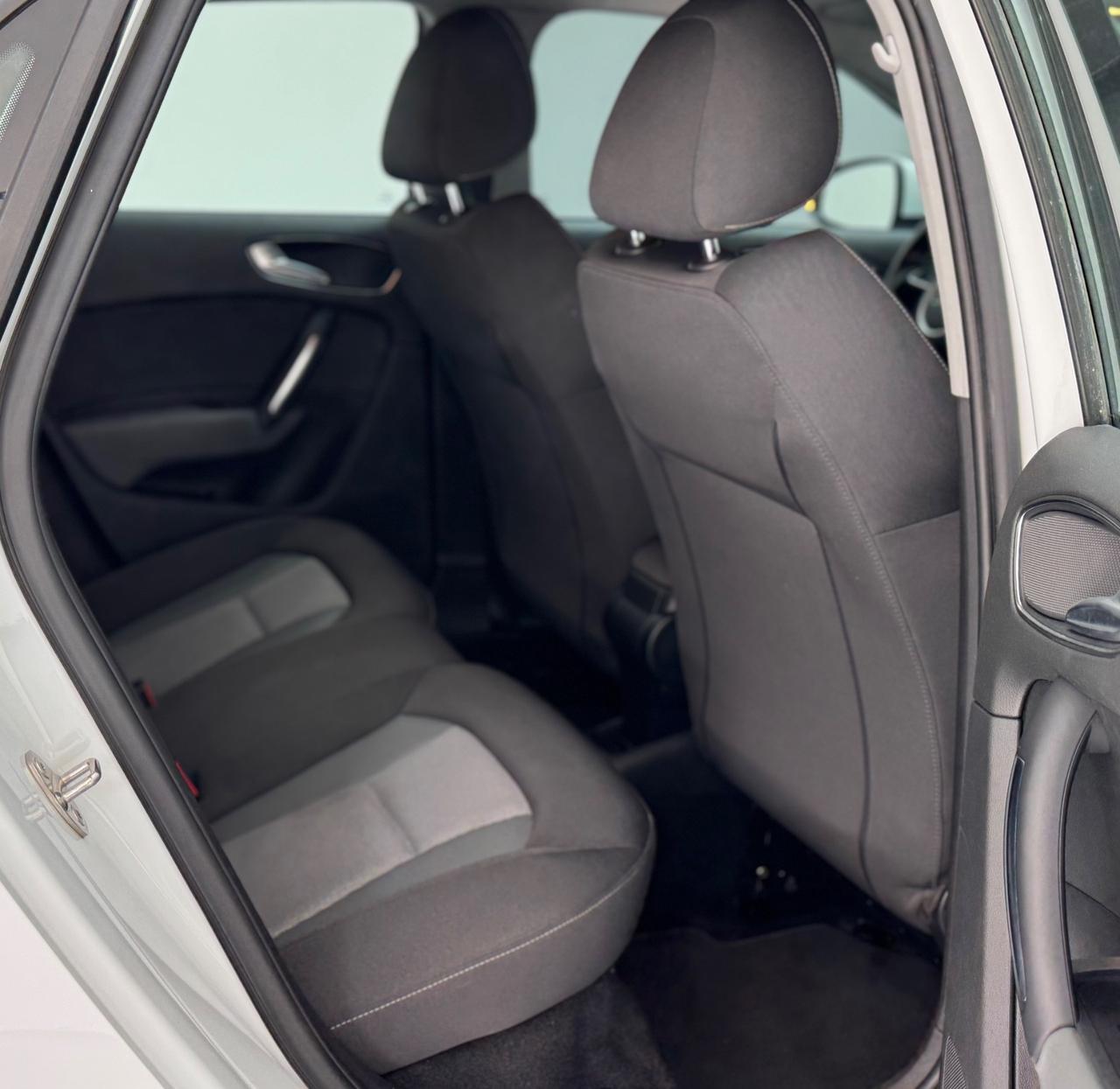 AUDI A1 SPB 1.4 TDI Admired – NEOPATENTATI