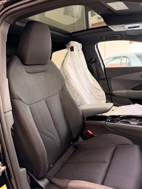 Audi Q3 Sportback Black line 35 TDI S-tronic NEW MODEL