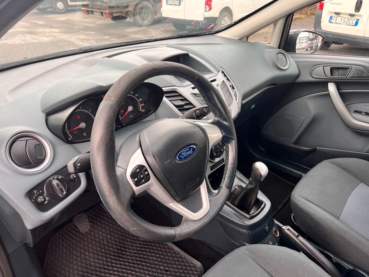 Ford Fiesta Fiesta 1.4 5 porte Bz.- GPL