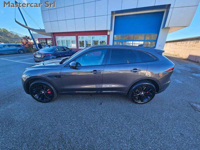 JAGUAR F-Pace 2021 2.0d i4 mhev R-Dynamic SE awd 204cv - GG470JJ