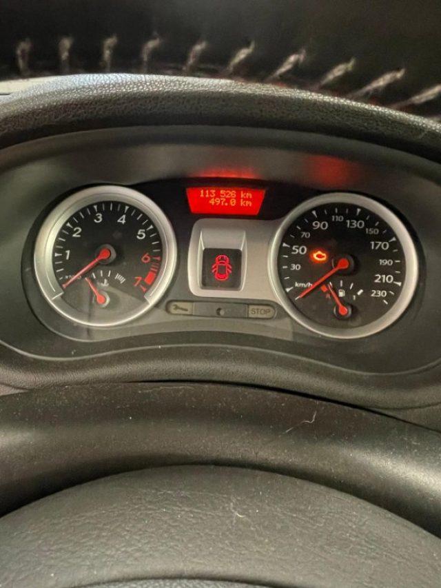 RENAULT Clio 1.2 16V 5 porte Luxe