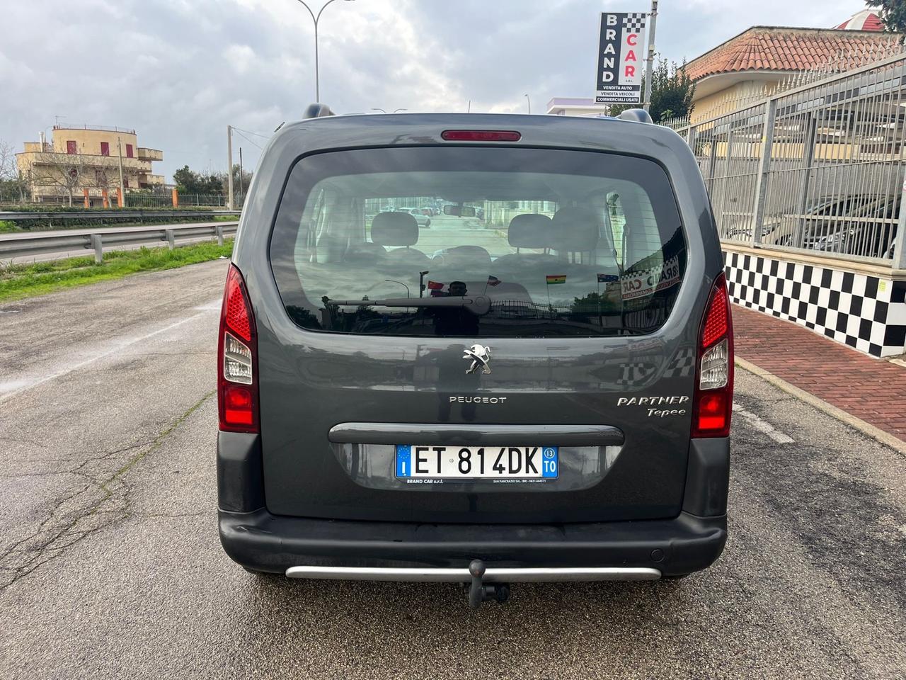 Peugeot Partner 1.6 HDi 115CV Outdoor Unipro 2013