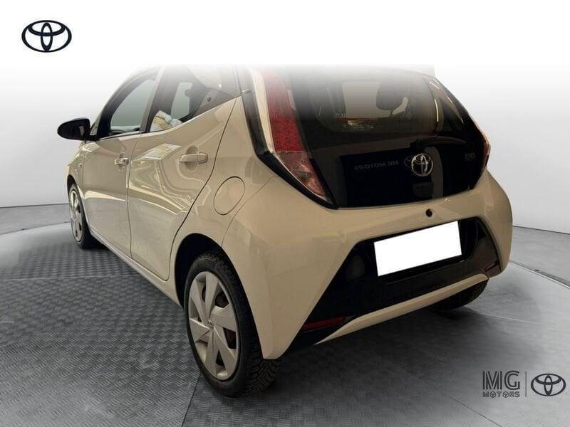Toyota Aygo Aygo 1.0 VVT-i 69 CV 5 porte x-play MMT