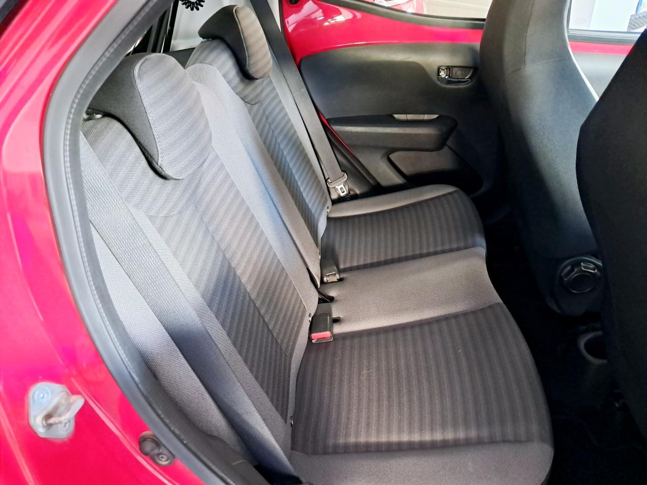 Toyota Aygo 1.0 72 CV 5 porte