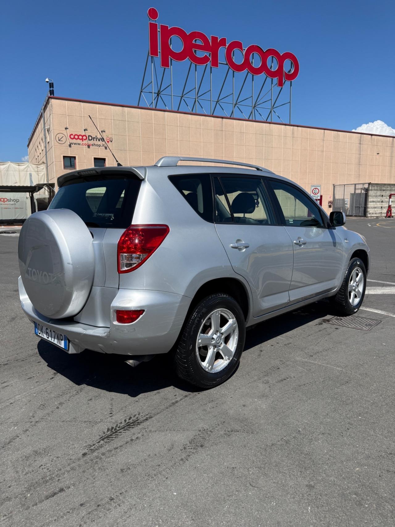 Toyota RAV 4 RAV4 2.2 D-4D 136 CV Luxury