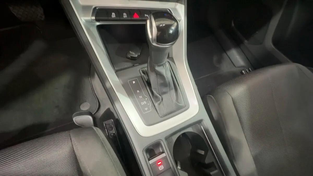 Audi Q3 35 TDI S tronic Business