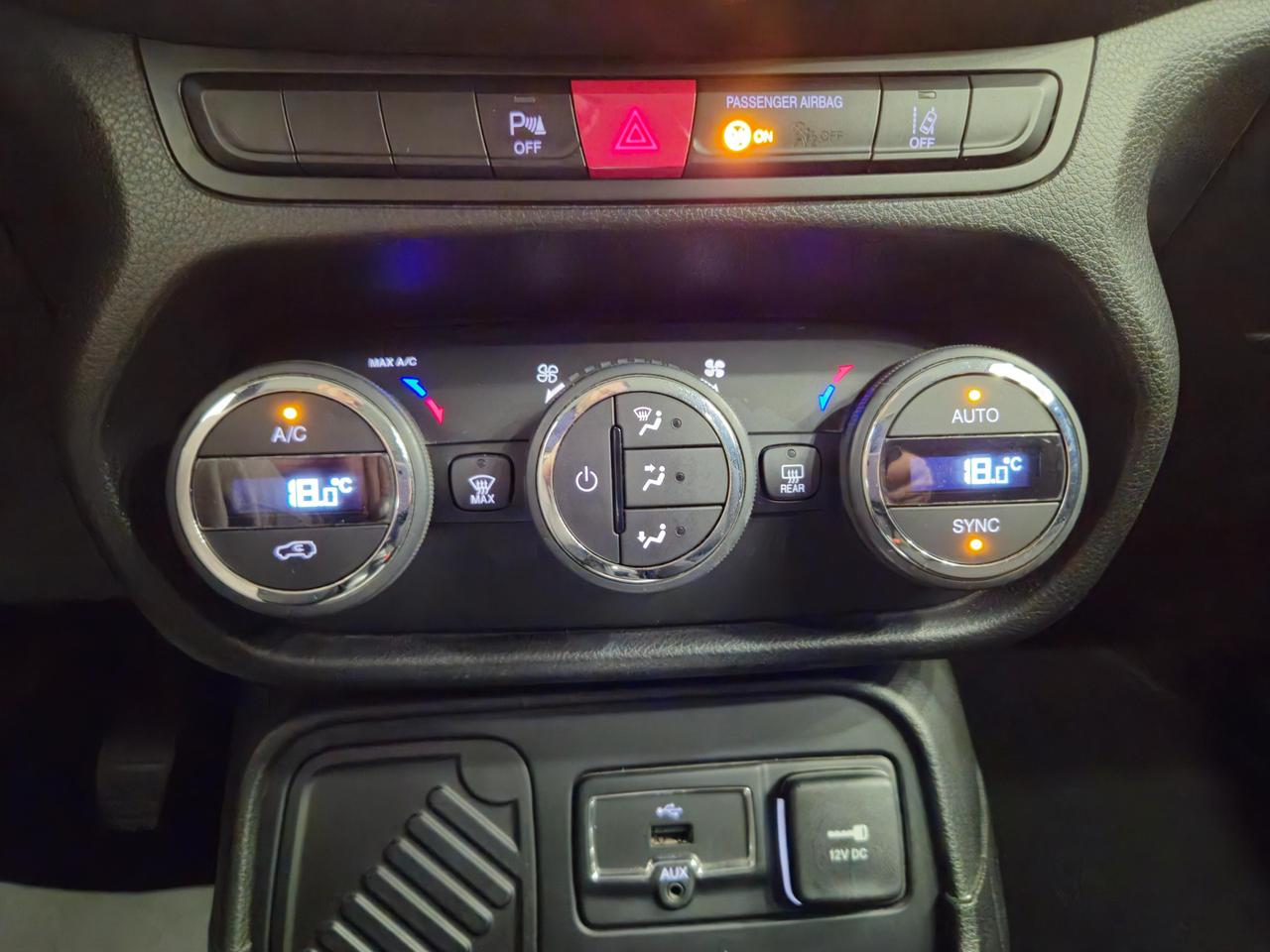 Jeep Renegade 1.6 mjt Limited fwd 120cv - Sens. Park. - Gancio - Carplay