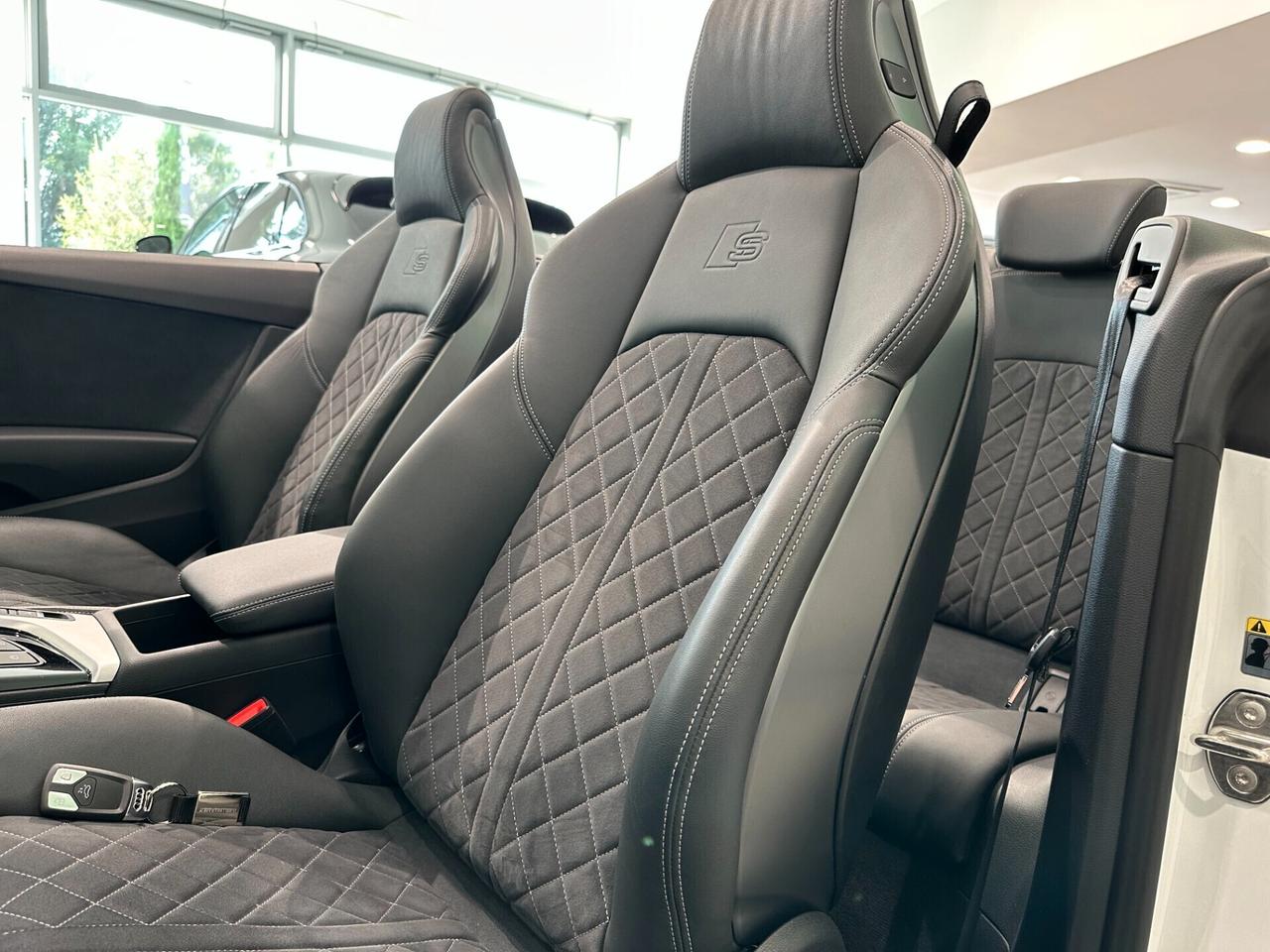 Audi A5 Cabrio 40 2.0 TDI mhev S tronic S line edition 204cv
