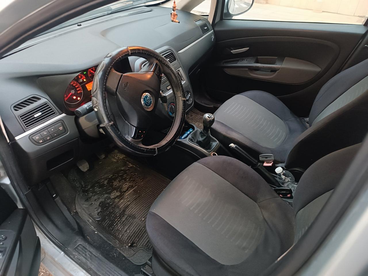 Fiat Grande Punto 1.3 MJT 75 CV 5 porte Dynamic